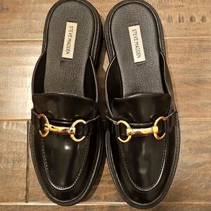 Steve Madden Black Chunky Mule Loafers with Gold Detailed Hardware Sz 9.5